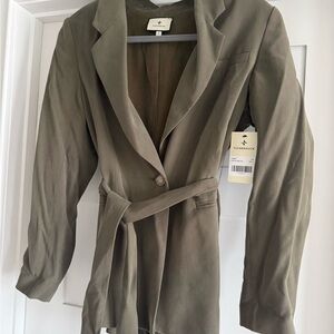 Tuckernuck Khaki Women's Belted Blazer